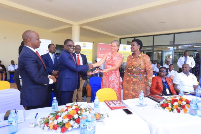 DANIDA earmarks Shs33.5b to boost informal cross border trade and standards