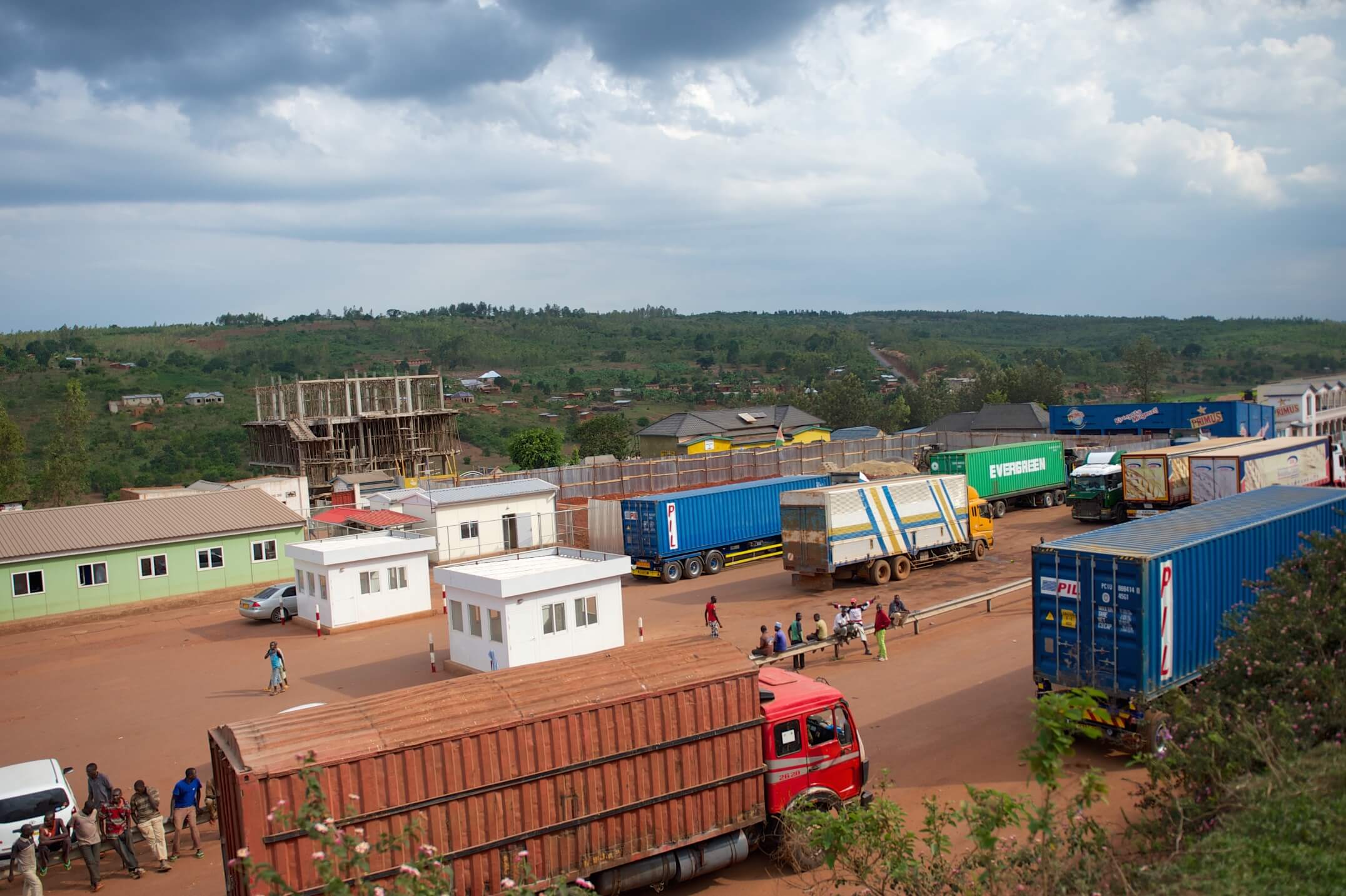 The EU supports TradeMark Africa with EUR 5 million to guarantee safe trade in Kenya 