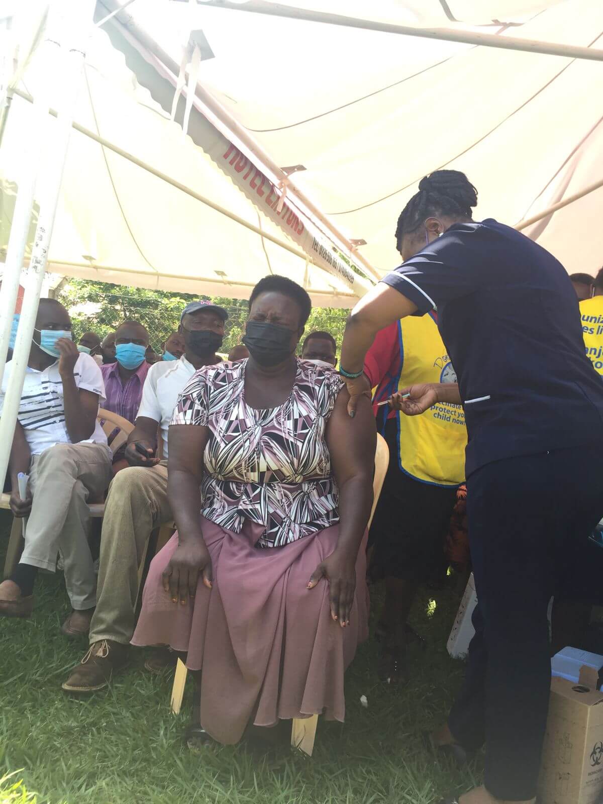 Government Of Kenya kicks off COVID-19 vaccination of women traders and long-distance truckers at Kenya’s five Border Posts