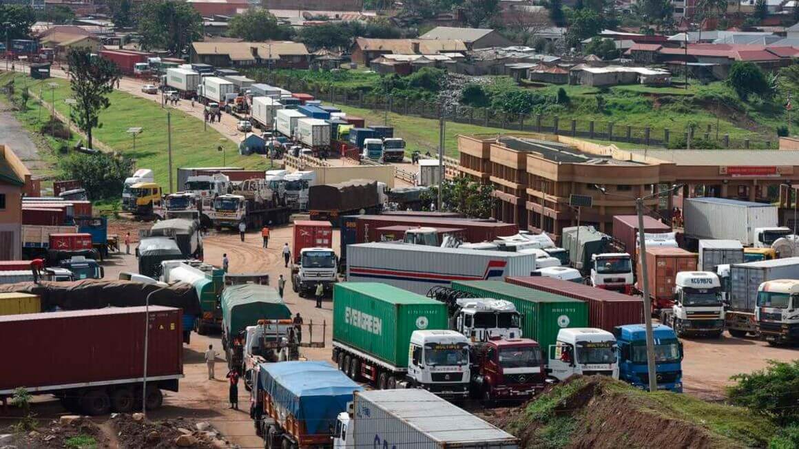 Truck pile-up at Malaba border as Uganda seeks mandatory Covid-19 testing