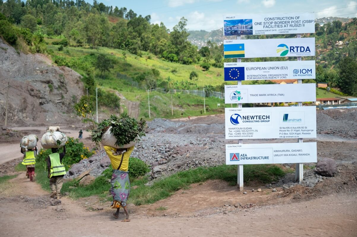 In Rwanda, Female Cross-border Traders Find Solidarity in the Face of Adversity