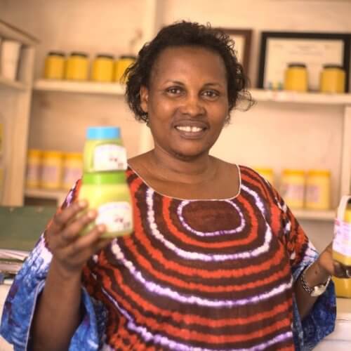 Cooperatives propel Rwandan women from local crafts to regional trade