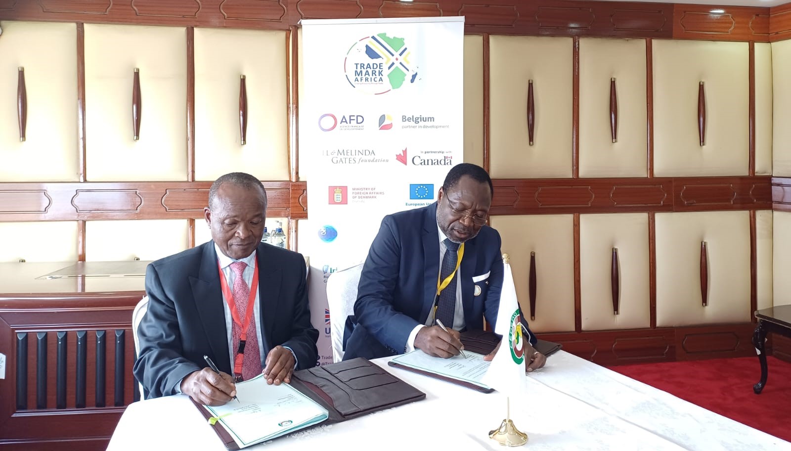 La CEDEAO et TradeMark Africa s’associent pour renforcer l’efficacité commerciale et la prospérité économique en Afrique de l’Ouest